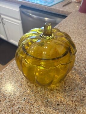 Vintage Anchor Hocking Yellow Amber Glass Pumpkin Bowl Pantry Cookie Jar W Lid